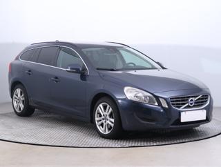 Volvo V60 D4 2.0 120kW kombi