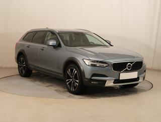 Volvo V90 T6 2.0 AWD 228kW kombi