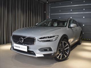 Volvo V90 2,0 B6 AWD ULT tažné,Pano kombi