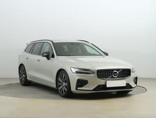 Volvo V60 B4 145kW kombi