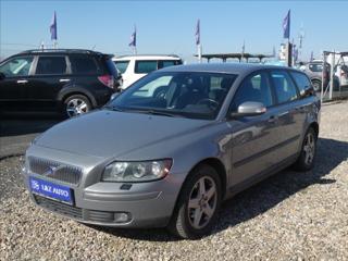 Volvo V50 1,6 D kombi