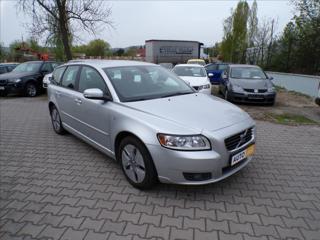 Volvo V50 1,6 D kombi