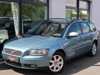 Volvo V50 2,5 T5,162kW,1majČR,4x4,DPH kombi