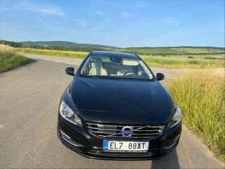 Volvo V60 2,4   D6 AWD 158 kW PLUG-IN HYBRID kombi