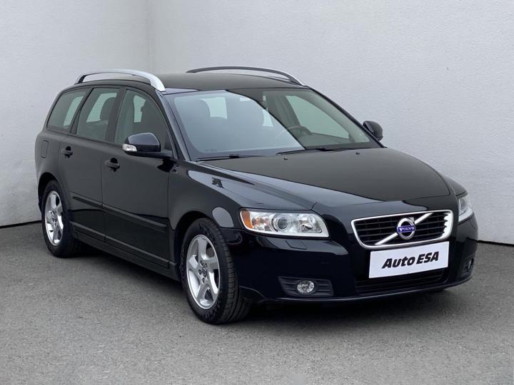 Volvo V50 - ilustrační obrázek