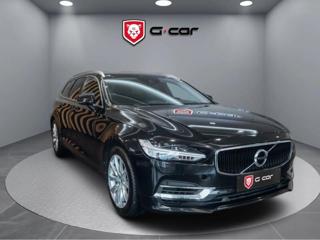 Volvo V90 2.0 T8 AWD Momentum - EL SPZ kombi