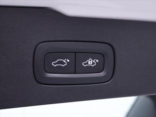 Volvo V60 2,0 B5 AWD Momentum Pro AT DPH kombi - Foto 12