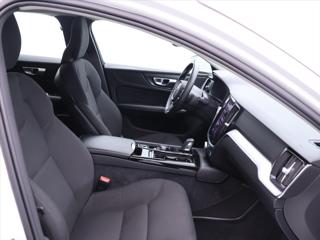 Volvo V60 2,0 B5 AWD Momentum Pro AT DPH kombi - Foto 14