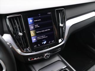 Volvo V60 2,0 B4 AWD Cross Country DPH kombi - Foto 22