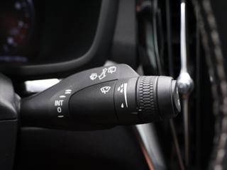 Volvo V60 2,0 T5 184kW Drive-E R-Design kombi - Foto 21