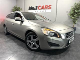 Volvo V60 2,0   T5 177KW SUMMUM XENON kombi