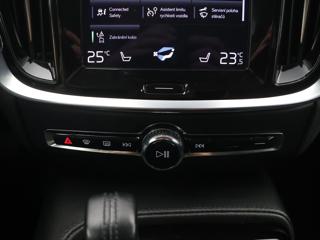 Volvo V60 2,0 T6 186kW 4x4 MomentumPro kombi - Foto 18