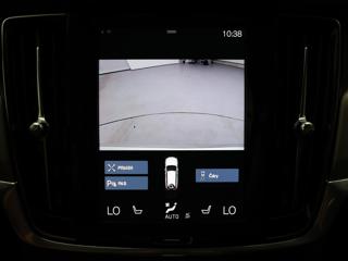 Volvo V90 2,0 D 145 kW Momentum Automat kombi - Foto 25