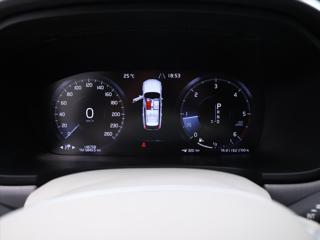Volvo V90 2,0 D4 140kW Drive-E Momentum Aut. kombi - Foto 17