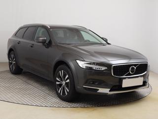 Volvo V90 D4 2.0 AWD 145kW kombi