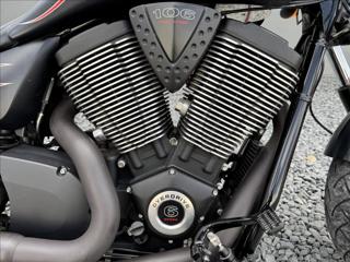 Victory Ostatní High-Ball 1,7i,66kW chopper - Foto 34