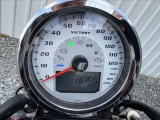 Victory Ostatní High-Ball 1,7i,66kW chopper - Foto 31