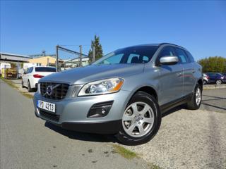Volvo XC60 2,4 D  4x4, NAVI, 1.MAJITEL kombi