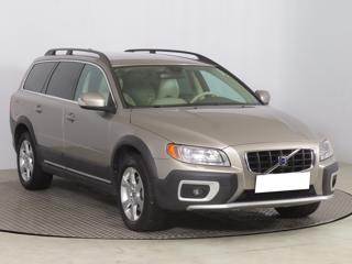 Volvo XC70 D5 AWD 136kW kombi