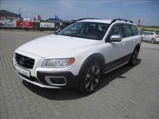 Volvo XC70 2,4 D4 CROSSCOUNTRY AWD GPS XENON kombi