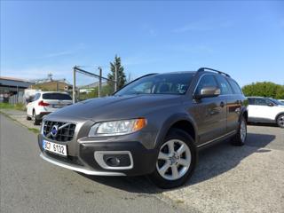 Volvo XC70 2,4 D  4X4, PLNÝ SERVIS, TOP kombi