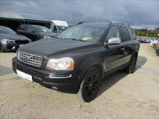 Volvo XC90 2,4 D5 SUMMUM Xenon 7 sedadel SUV