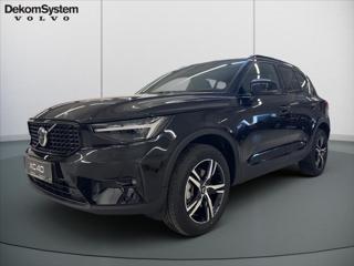 Volvo XC40 2,0 B3 FWD Plus Dark SUV