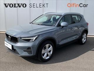 Volvo XC40 2,0 B3 benzín Core SUV