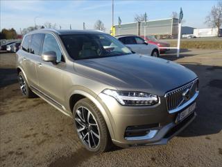 Volvo XC90 2,0 B6 AWD 220kW,1.majitel,DPH,7.míst SUV