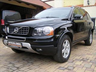 Volvo XC90 2,4 D5 AWD L R-Design Auto  7mist 2x AL kola SUV