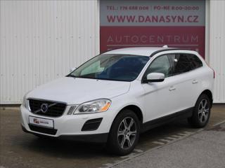 Volvo XC60 2,0 D4 120 KW, pěkný stav SUV