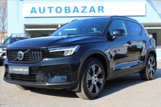 Volvo XC40 2,0 B4  R-DESIGN+DARK,A/T,4X4 SUV