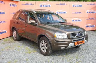 Volvo XC90 2,4 D5,ČR,1 MAJ.,7 MÍST,AWD. SUV