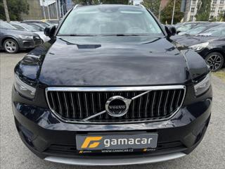 Volvo XC40 2,0 4x4+NOVÉ PNEU+BRZDY SUV