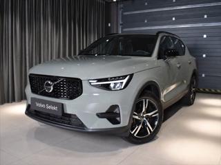 Volvo XC40 2,0 B4 PLUS Dark BLIS,Bezklíč SUV