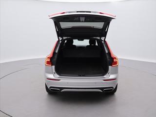 Volvo XC60 2.0 B4 145kW R-Design CZ Aut. SUV - Foto 4