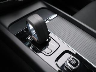 Volvo XC60 2,0 B4 145KW AWD MOMENTUM SUV - Foto 23