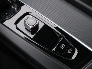 Volvo XC60 2,0 B4 145KW AWD MOMENTUM SUV - Foto 24