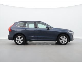 Volvo XC60 2,0 B4 145KW AWD MOMENTUM SUV - Foto 7
