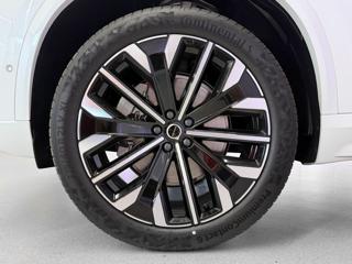 Volvo XC90 B5 AWD PLUS DARK PREMIUM, PANORAMA, HUD, H/K SUV - Foto 8