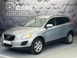 Volvo XC60 D3 MOMENTUM man. PO ROZVODECH SUV