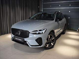 Volvo XC60 2,0 B5 AWD PLUS BLIS,Bezklíč SUV