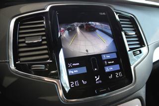 Volvo XC90 B5 AWD R Design PilotAssist/DPH/Tažné SUV - Foto 19
