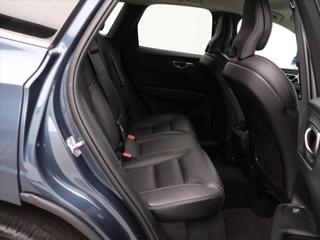 Volvo XC60 2,0 B4 AWD CZ Inscription DPH SUV - Foto 13