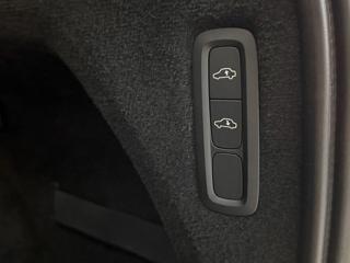 Volvo XC90 B6 AWD ULTIMATE BRIGHT, WEBASTO, PANO, H&K, AIR SUV - Foto 24