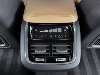 Volvo XC90 B6 AWD ULTIMATE BRIGHT, WEBASTO, PANO, H&K, AIR SUV - Foto 22