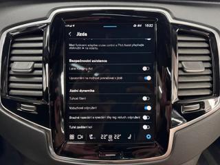 Volvo XC90 B6 AWD ULTIMATE BRIGHT, WEBASTO, PANO, H&K, AIR SUV - Foto 15