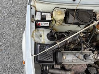 Wartburg 353 1,3 Mimořádně zachovalý retrokousek:-) sedan - Foto 31