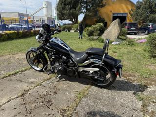 Yamaha XV 1900 Raider DOPLNKY!!KRÁSNÝ STAV chopper